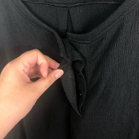 NWT Caslon | Plus Size Roundneck Drape Tank Top - Picture 6 of 10